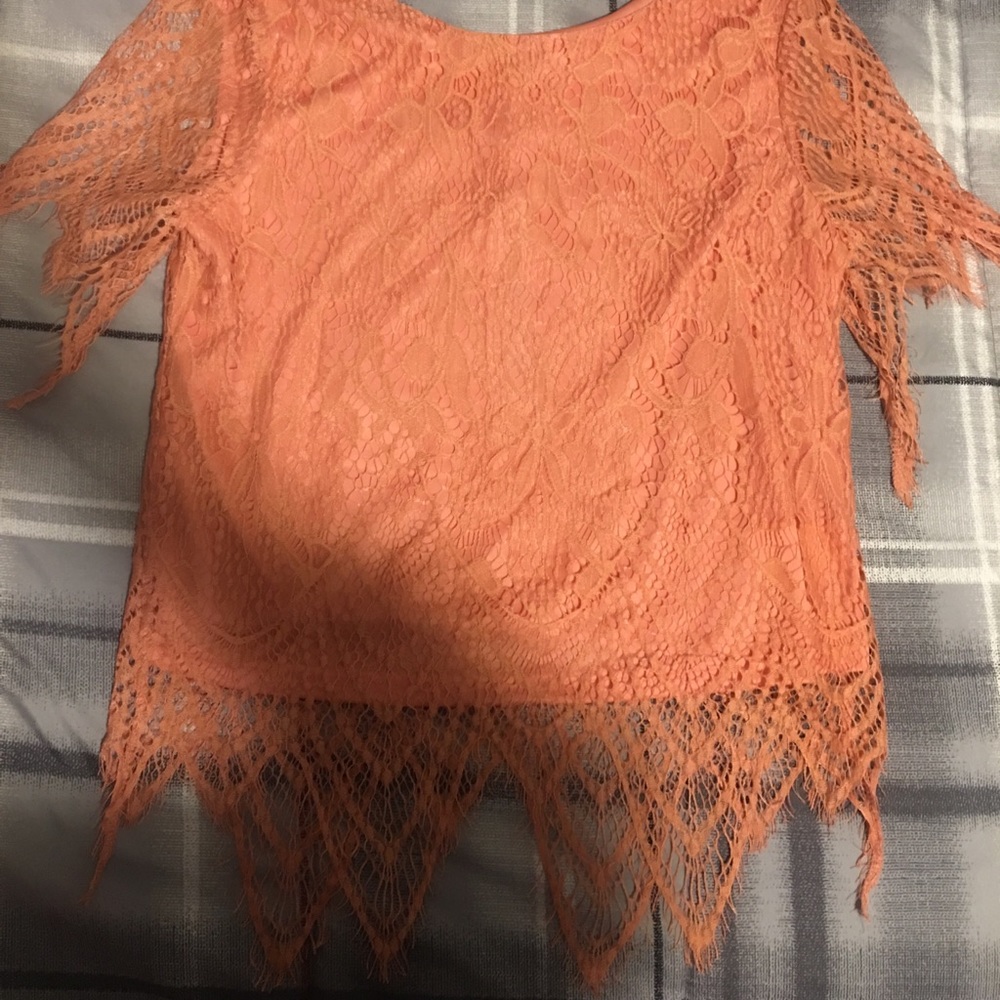 Boutique coral lace top.